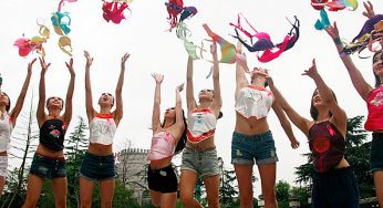#NoBraDay: 3 Reasons Every Woman Should Celebrate This Unique Day
