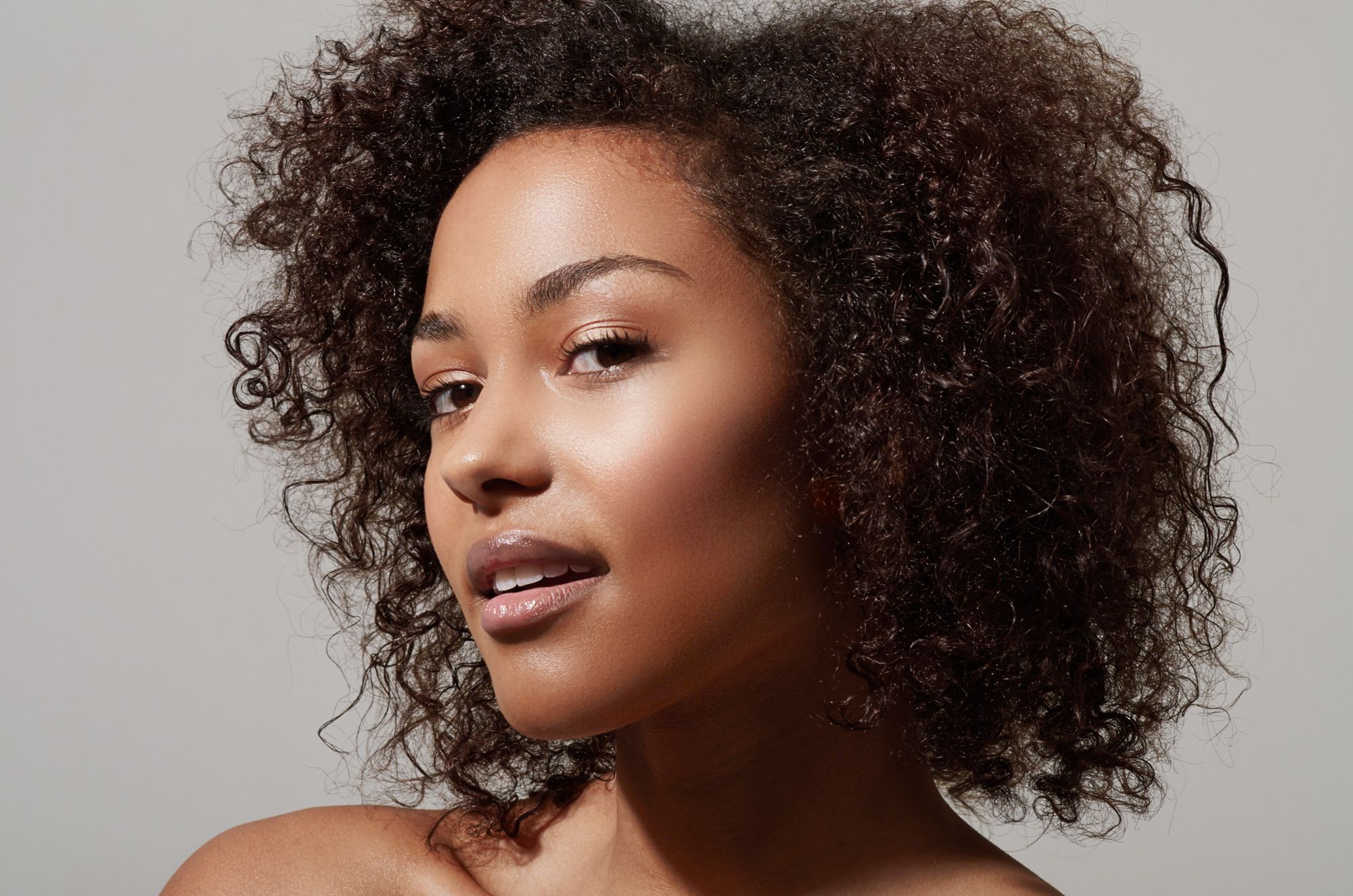 Tips To Deal With Oily Hair