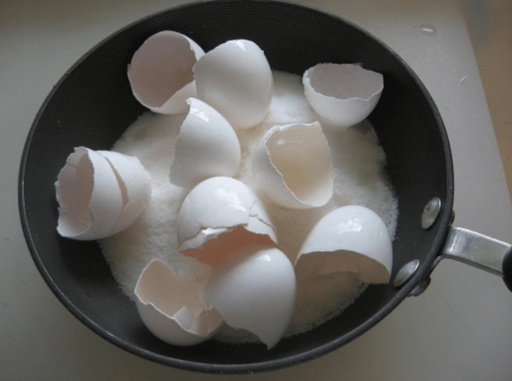 6 Of The Best Eggshell Uses for Women FabWoman