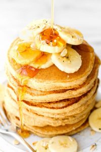 three-ingredient banana pancakes