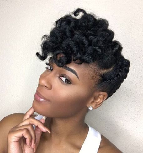 20 Easy Natural Hairstyles for Beginners  All Things Hair US