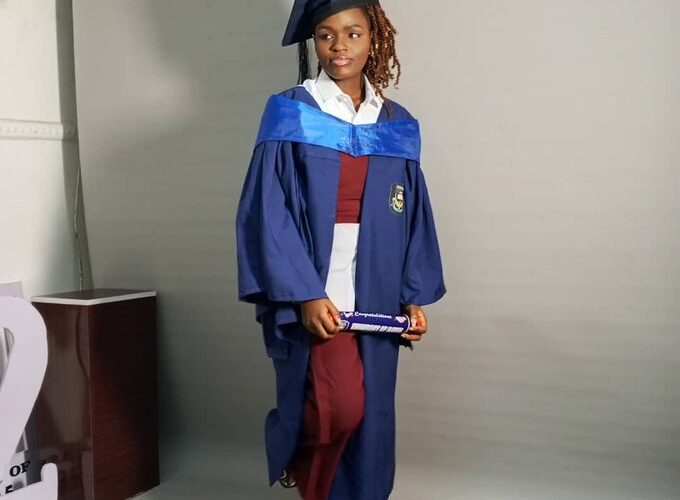 Ese Oruru Graduate