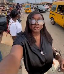 Content Creator Ella BRT